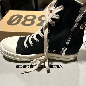 Brand new never worn Rick Owens